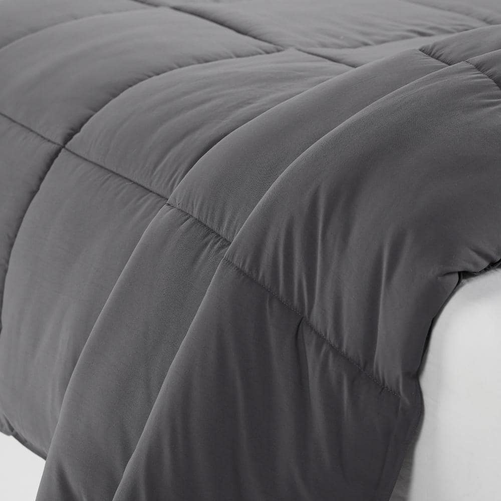 Gray Full/Queen Microfiber Comforter Set