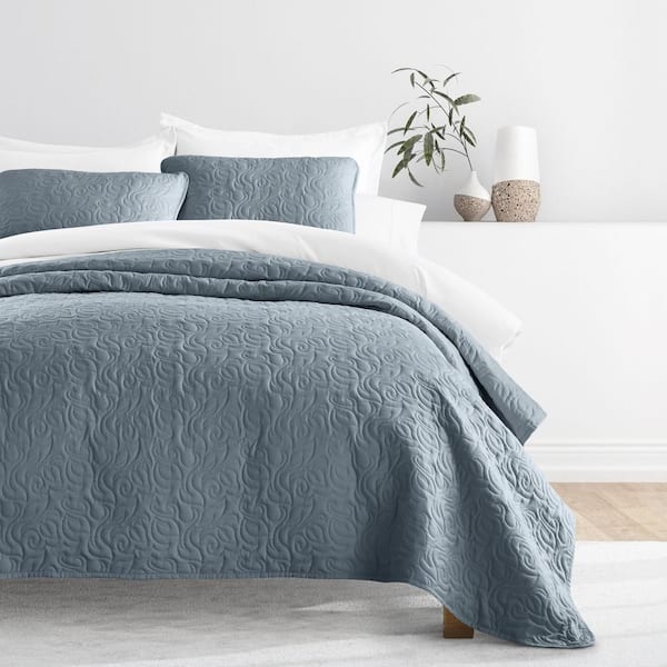 All Season 3-Pcs Floral Stitch Microfiber Quilt Set with Shams