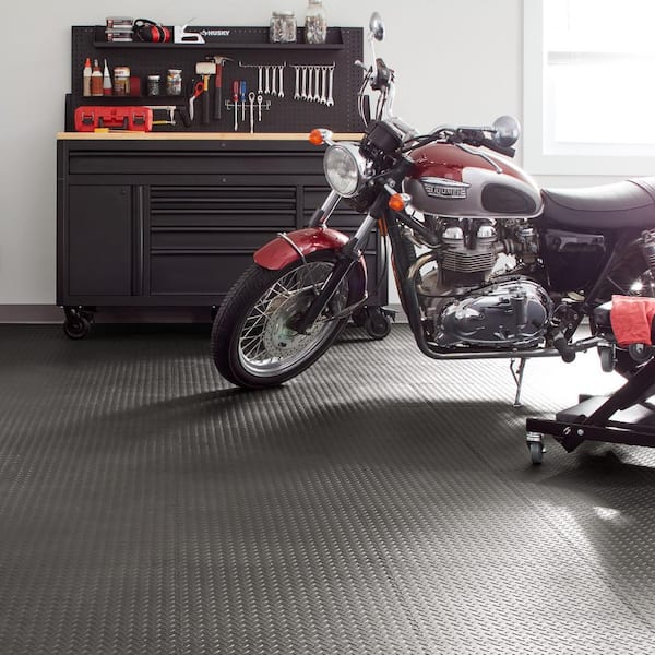 VersaTex Diamond Plate 18 in. W x 18 in. L Black Rubber