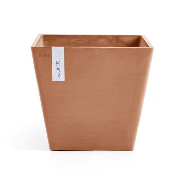 O ECOPOTS BY TPC Rotterdam 10 in. Terracota Premium Sustainable Planter ( with Reservoir)