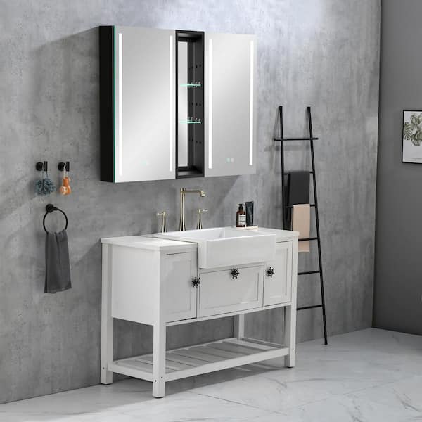 https://images.thdstatic.com/productImages/c40592dd-ee8e-4aac-bb1c-8bc4daba6434/svn/black-interbath-medicine-cabinets-with-mirrors-itbmcm5030yze-e1_600.jpg