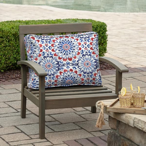 https://images.thdstatic.com/productImages/c4162b6f-7ff5-4852-8bc1-0091c8df0e04/svn/arden-selections-outdoor-lumbar-pillows-th1ff54b-dkz1-e1_600.jpg