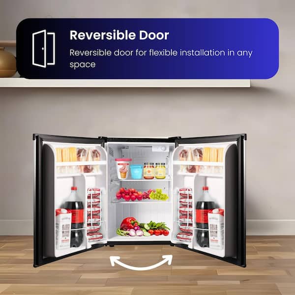 Mini Refrigerator シルバー 2段棚付き Mini Refrigerator シルバー 2段棚付き Mini Refrigerator シルバー 2