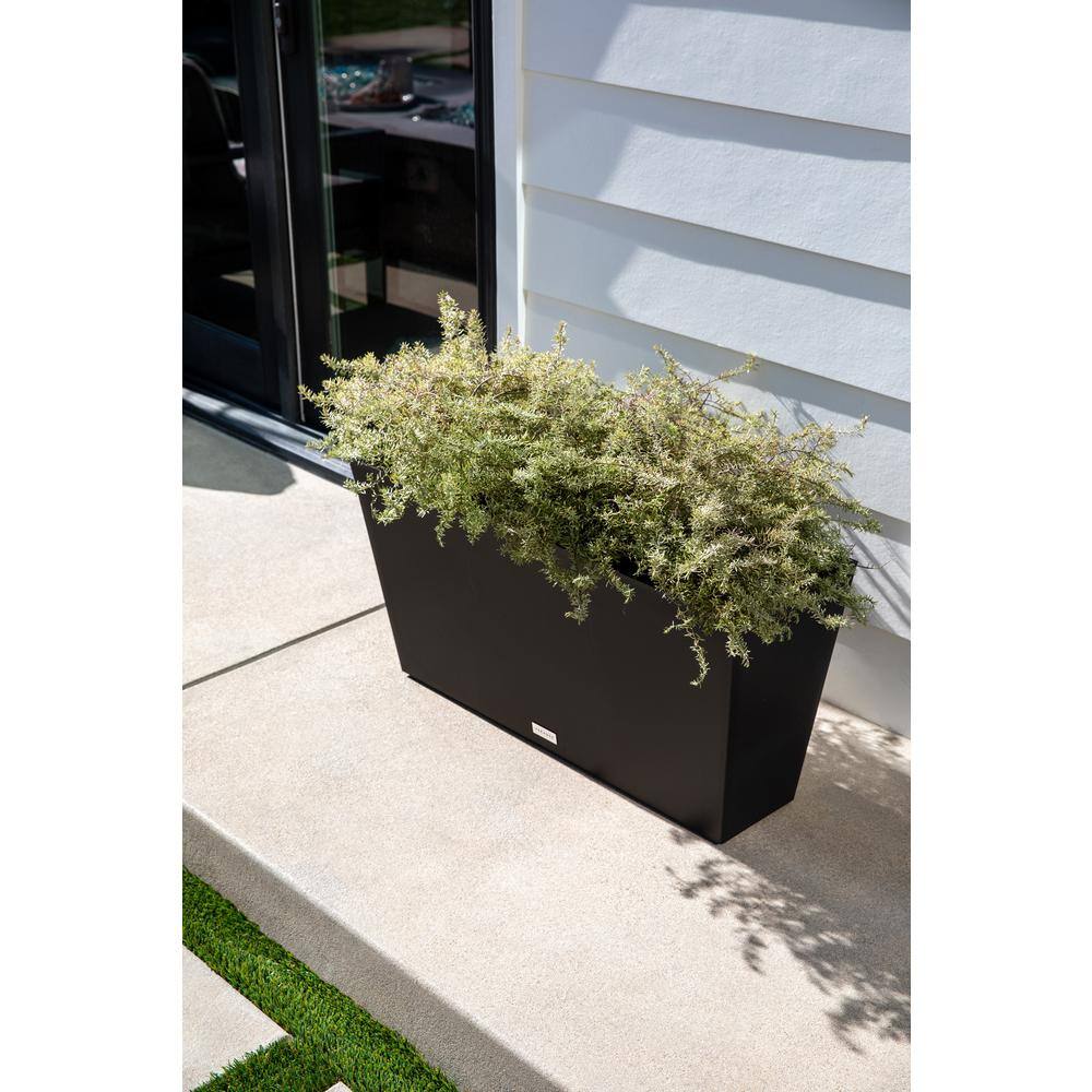 Black 31" Recycled Plastic Indoor/Outdoor Planter
