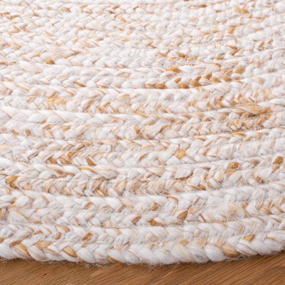 Handmade Beige and Ivory Round Synthetic Braided Rug, 5'
