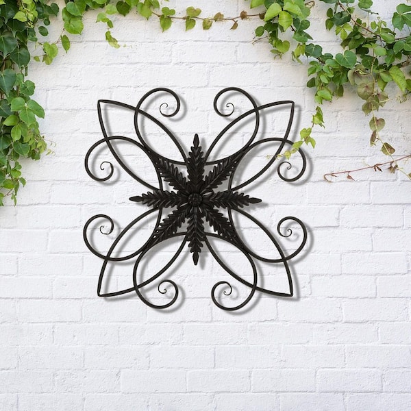 20 in. L Traditional Clematis Pattern Iron Scroll Outdoor Wall Decor