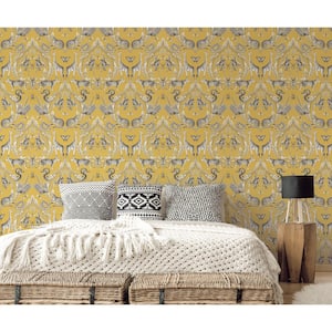 Bazaar Collection Yellow / Black / White Animal Menagerie Damask Non-Woven Non-Pasted Wallpaper Roll (Covers 57 sq.ft.)