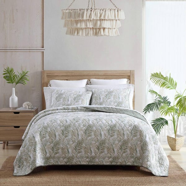 Pre-Washed for Added Softness 100% Cotton Soft and Breathable Reversible Comforter Distressed Palm Collection King Green Tommy Bahama All Season 3-Piece Bedding Set 
