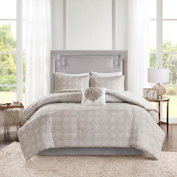 Edna 4-Piece Ivory Damask Cotton Percale Full/Queen Embroidered Reversible Duvet Cover Set