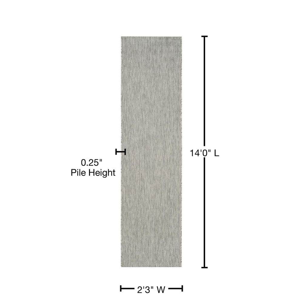 Elegant Gray 27"x14" Reversible Flat-Woven Synthetic Runner Rug
