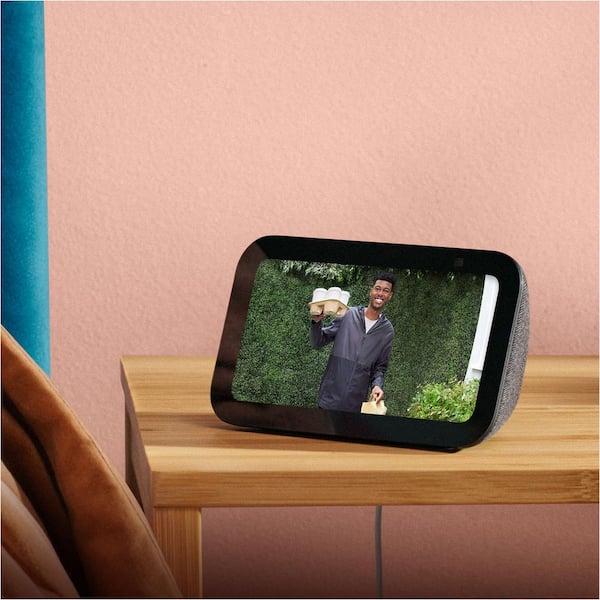 Echo Show 5 (3rd Gen), Smart Display with Deeper Bass and Clearer Sound, Charcoal