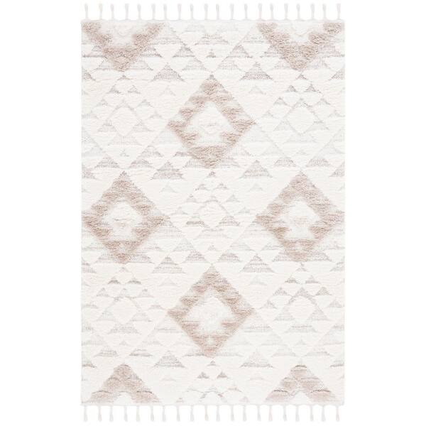 Moroccan Tassel 7 X 9 Ivory/Beige Geometric Area Rug