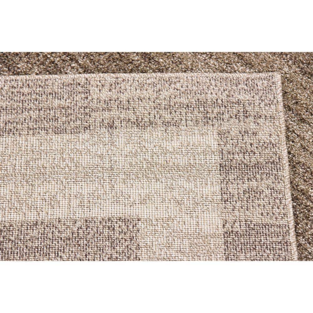 Handmade Tufted Easy-Care Reversible Rug in Light Brown/Beige