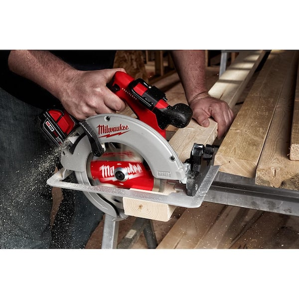 Milwaukee M18 18V Lithium-Ion Brushless Cordless Hammer Drill