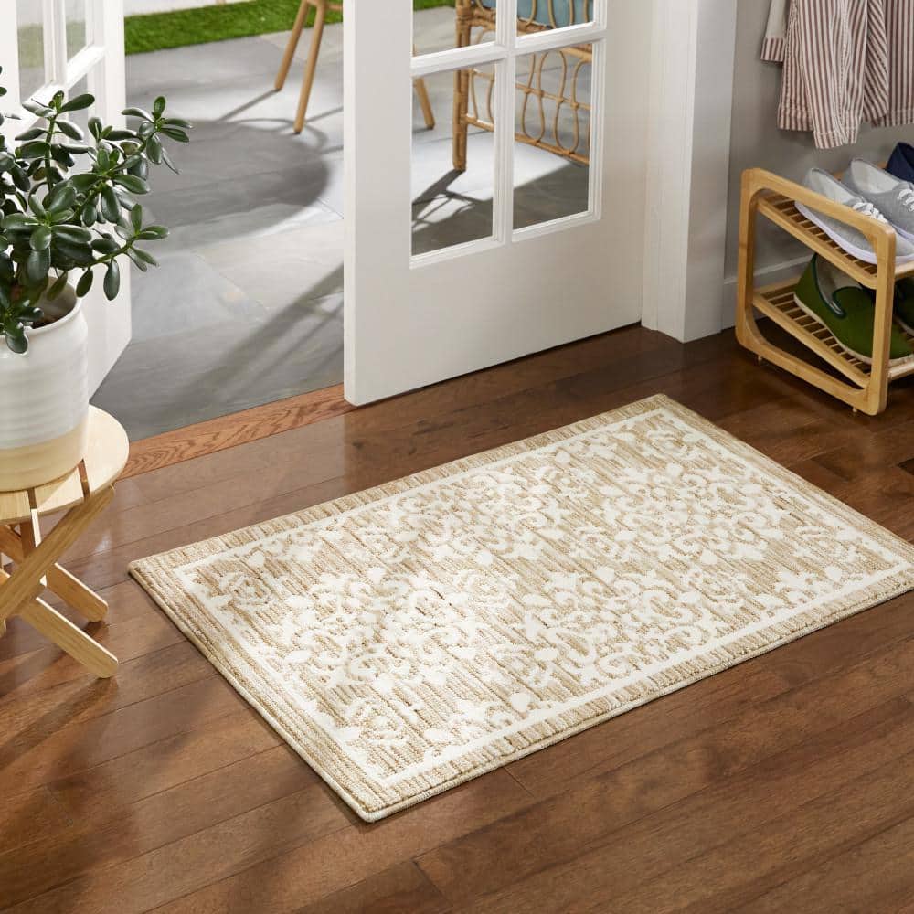 Beige Tufted Medallion Washable Rectangular Rug 24" x 40"