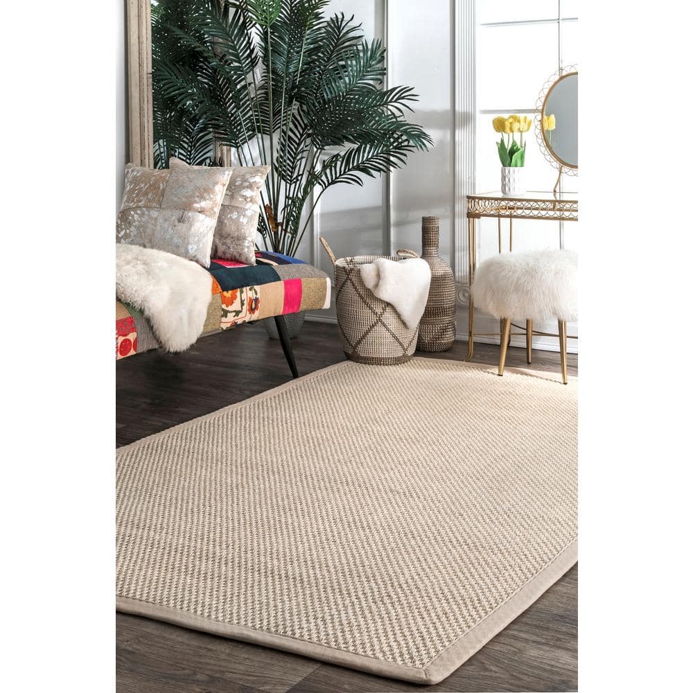 Elaine Chino 10' x 14' Handmade Wool-Cotton Blend Area Rug