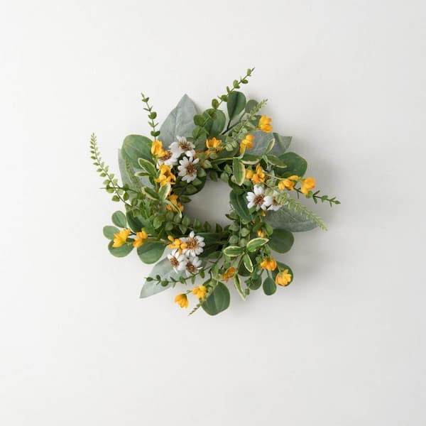 SULLIVANS 15.5 in. Artificial Daisy Marigold Blooms Accent Ring