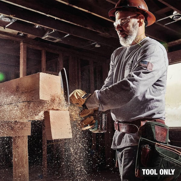 Makita 40V max XGT Brushless Cordless Battery 6 in. Pruning