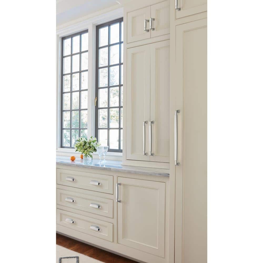 Polished Chrome 19-Inch Modern Appliance Pull with Mounting Hardware