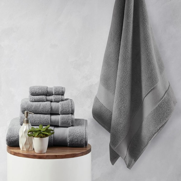 https://images.thdstatic.com/productImages/c4cd8308-83b1-4701-8b66-80bf7ae71569/svn/charcoal-madison-park-signature-bath-towels-mps73-470-c3_600.jpg