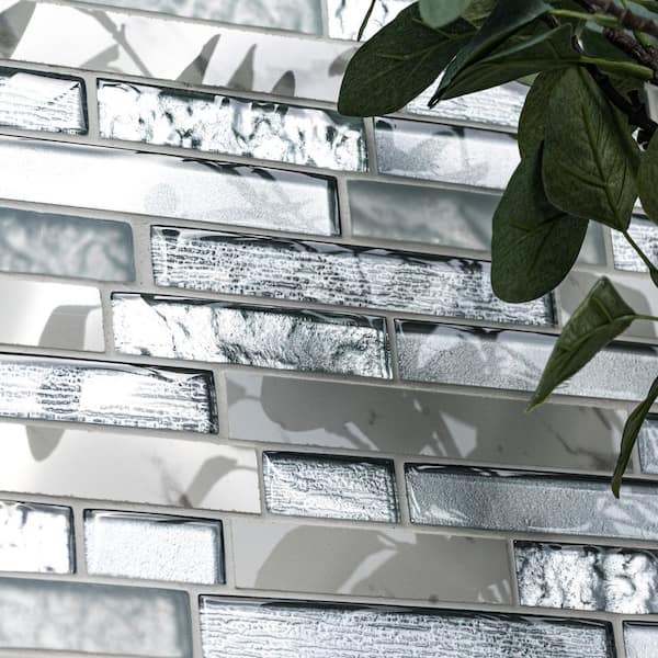 Whistler Ice Interlocking 11.81 in. x 12 in. x 8mm Glass Mesh-Mounted Mosaic Tile (9.7 sq. ft. / case)