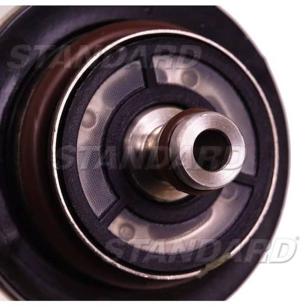 Intermotor Fuel Injection Pressure Regulator