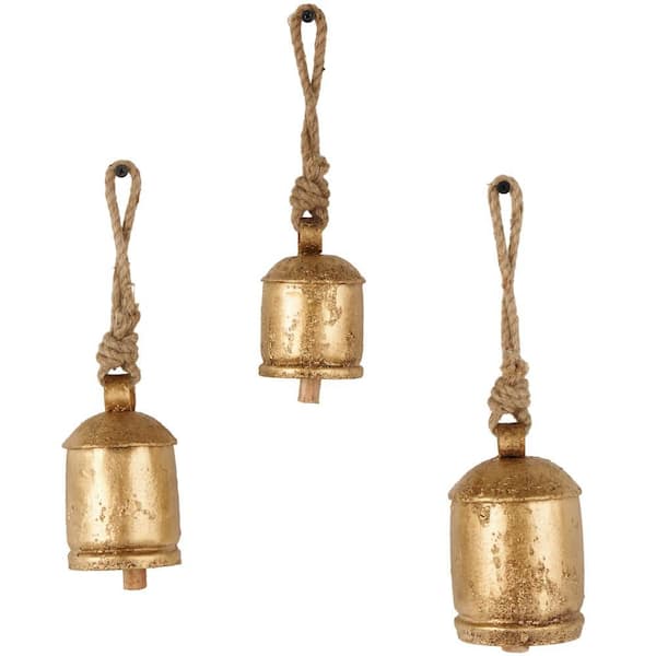Litton Lane Gold Metal Cluster Bell Decorative Cow Bells with Jute Hanging Rope (3-Pack)