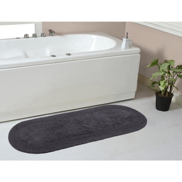 https://images.thdstatic.com/productImages/c4ebff22-22da-4e71-a346-b0eb7b71926c/svn/grey-bathroom-rugs-bath-mats-bdr2154gy-64_600.jpg