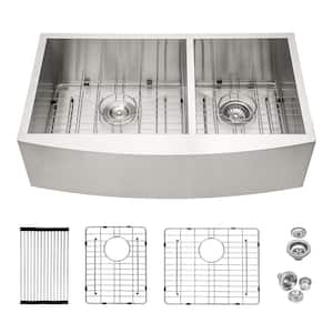 33 in. Farmhouse Sink Double Bowl 60/40 16-Gauge Brushed Stainless Steel Kitchen Sink with Accessories