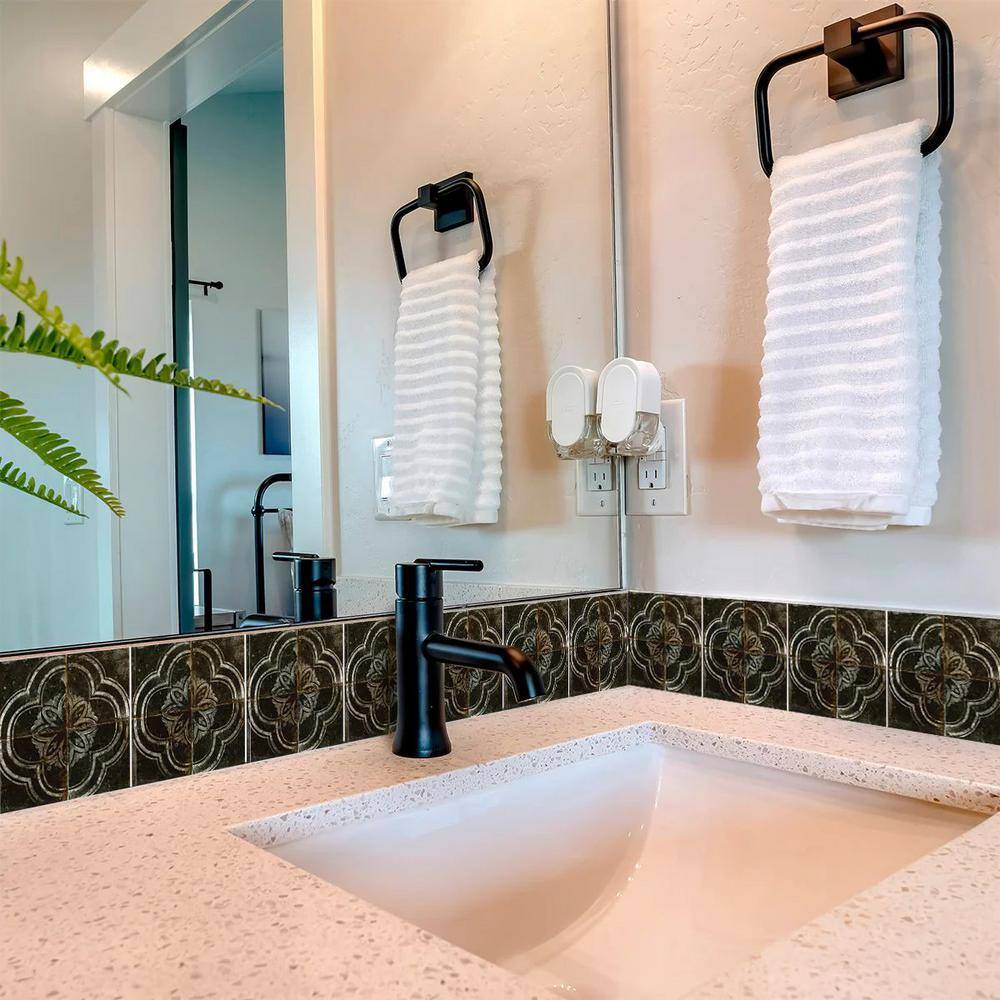 12x12 Black and Gray Vinyl Peel and Stick Mosaic Tile