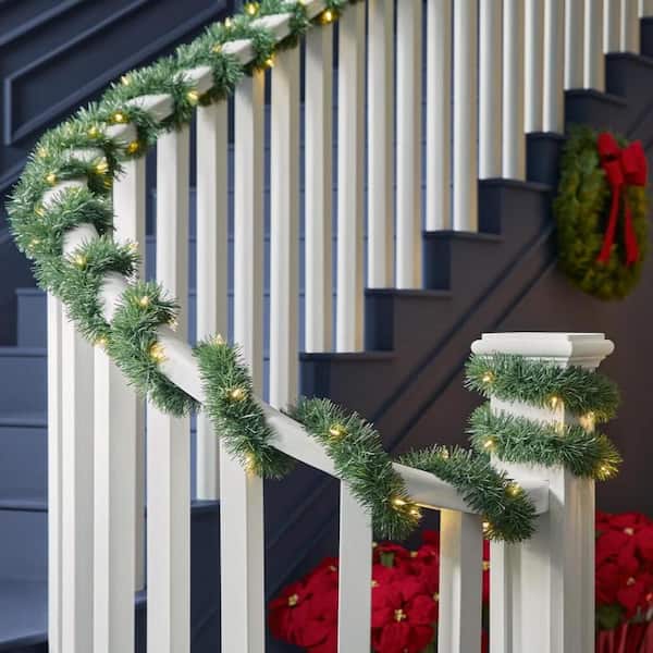 50 ft. LED Pre-Lit Roping Artificial Garland
