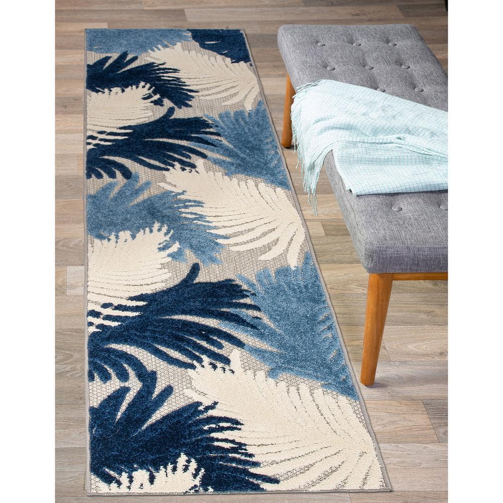 Navy Tropical Floral Reversible Indoor/Outdoor Runner Rug 2'x7'
