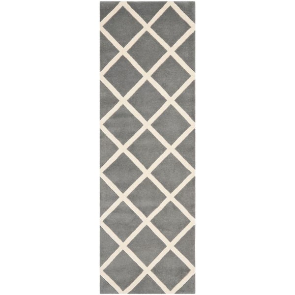 SAFAVIEH Chatham Dark Grey/Ivory 2 ft. x 9 ft. Geometric Diamonds Runner Rug