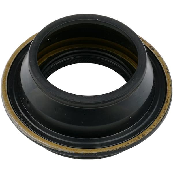 Transfer Case Output Shaft Seal - Rear