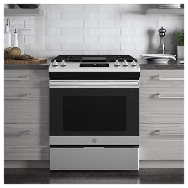 https://images.thdstatic.com/productImages/c51ca0de-eb7d-4583-83d6-3542c4a9fe5e/svn/stainless-steel-ge-single-oven-gas-ranges-jgss66selss-77_600.jpg