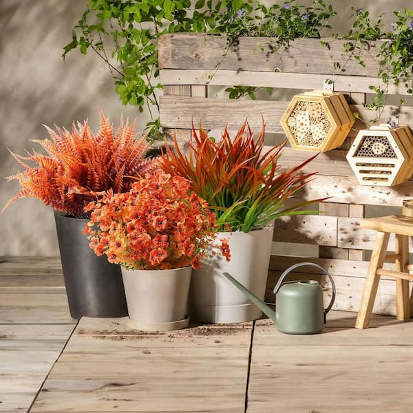 18PCS 13.8 in Multi-Colored Bulk Outdoor Artificial Monkey Grass