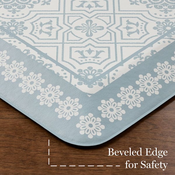 Comfort Anti Fatigue Strie Medallion Grey 19.6 in. x 39 in. Rectangle Kitchen Mat