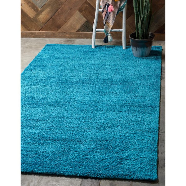 Solo Calabasas Turquoise 3' 3 x 5' 3 Area Rug