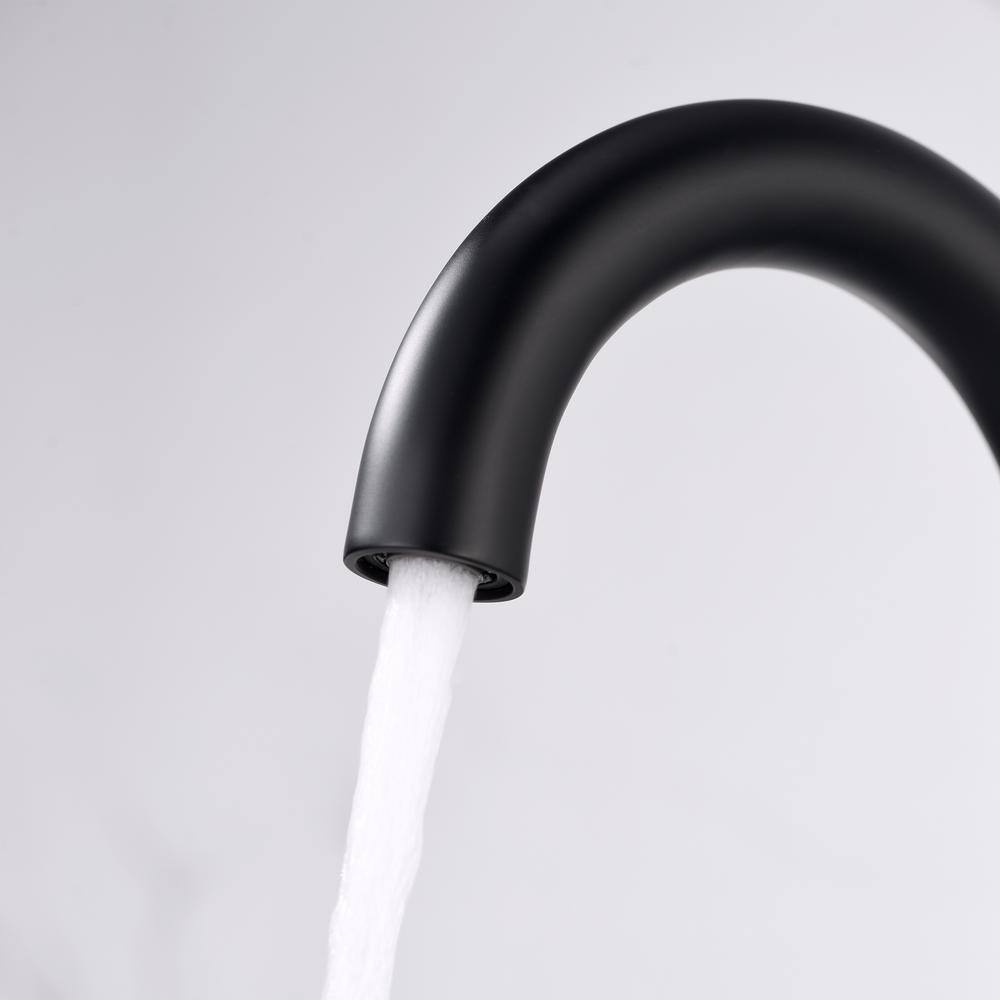 Luxury Modern 8" Wide 2-Handle Bathroom Faucet in Oil Rubbed Bronze