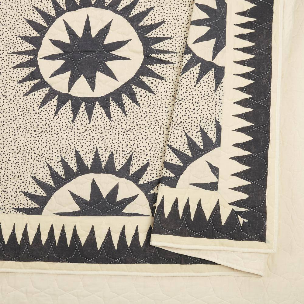 King Black Cotton Reversible Quilt Set