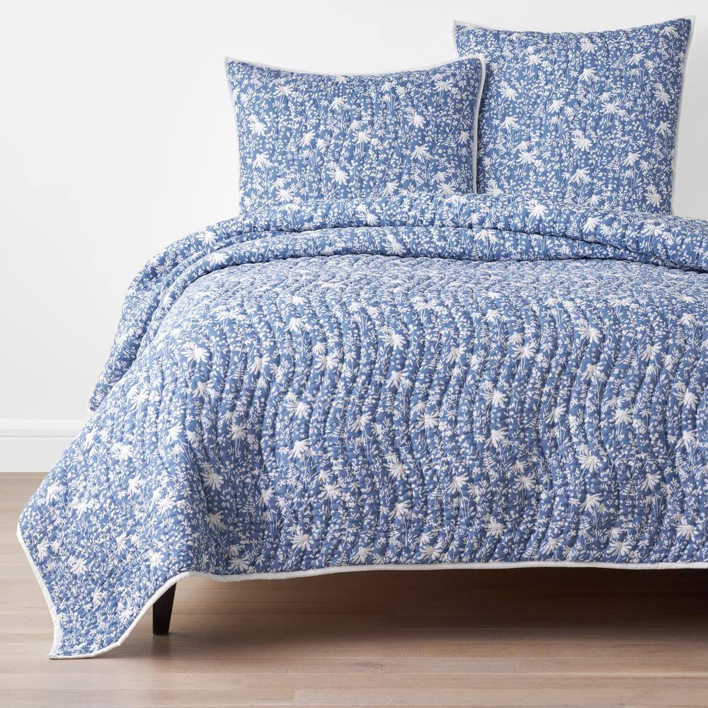 The Company Store Naomi Blue Full/Queen Cotton Quilt 50895QFQBLUE
