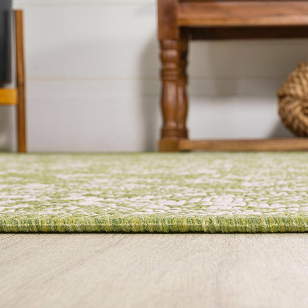 Bohemian Vintage Vine Border Gray Cream 4' x 6' Synthetic Area Rug