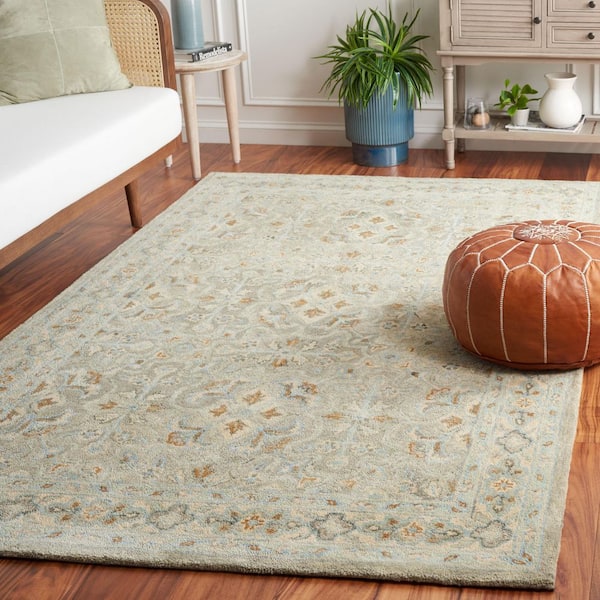 Heritage 4 ft. x 6 ft. Green/Ivory Traditional Floral Area Rug