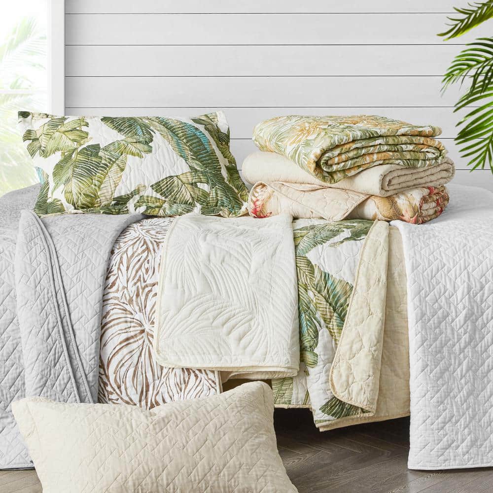 White and Green King Cotton Reversible Quilt Set