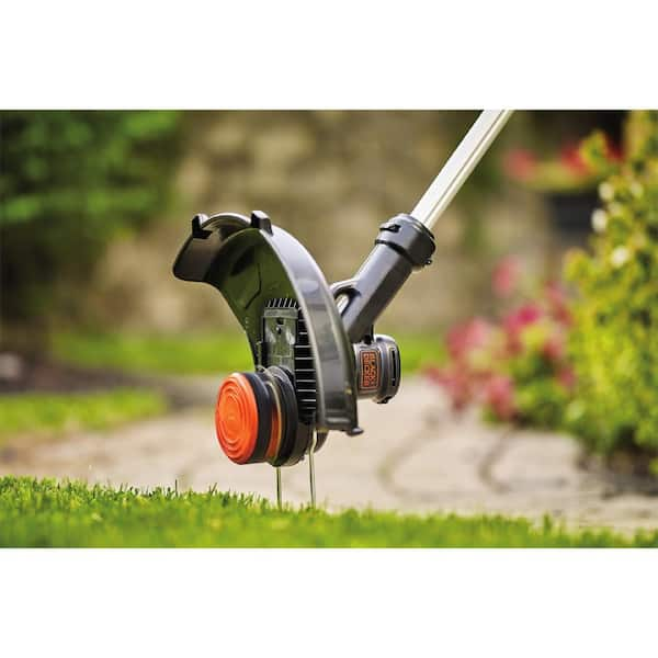 BLACK+DECKER 40V MAX Cordless Battery Powered 2-In-1 String Trimmer & Lawn  Edger Kit with (1) 1.5Ah Battery & Charger LST136 - The Home Depot