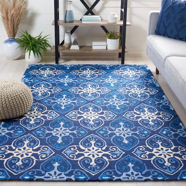 Four Seasons 4 ft. x 6 ft. Navy/Ivory Diamond Floral Area Rug