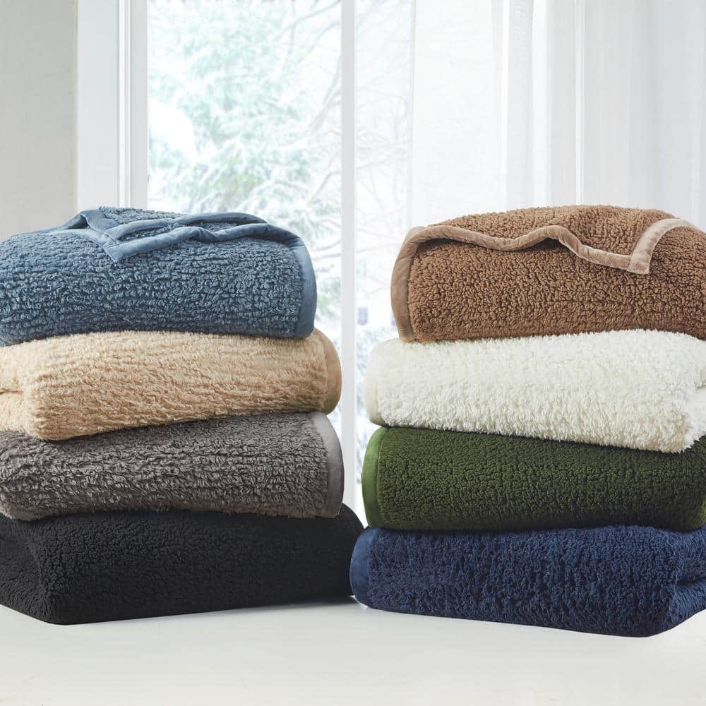 King Green Fleece Reversible Blanket with Velvet Binding
