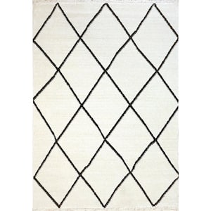 Avery Ivory/Grey 7 ft. 10 in. x 10 ft. 10 in. Indoor Area Rug