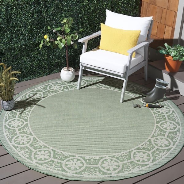 Bermuda Green/Ivory 7 ft. x 7 ft. Ornate Border Round Indoor/Outdoor Area Rug