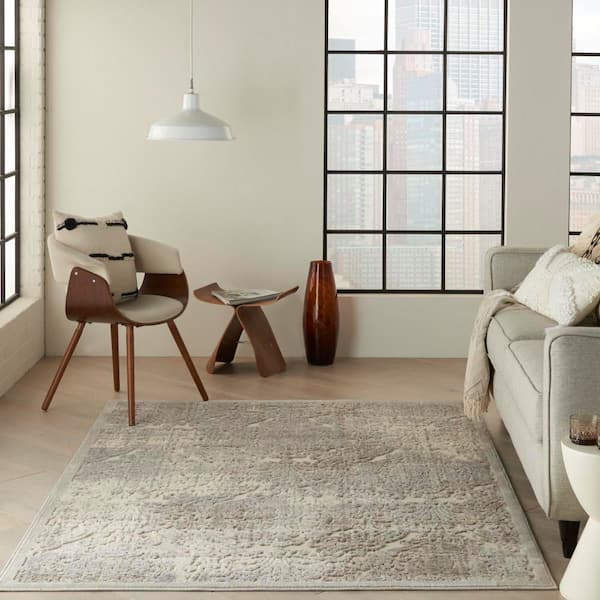 Graphic Illusions Ivory 5 ft. x 7 ft. Persian Vintage Area Rug